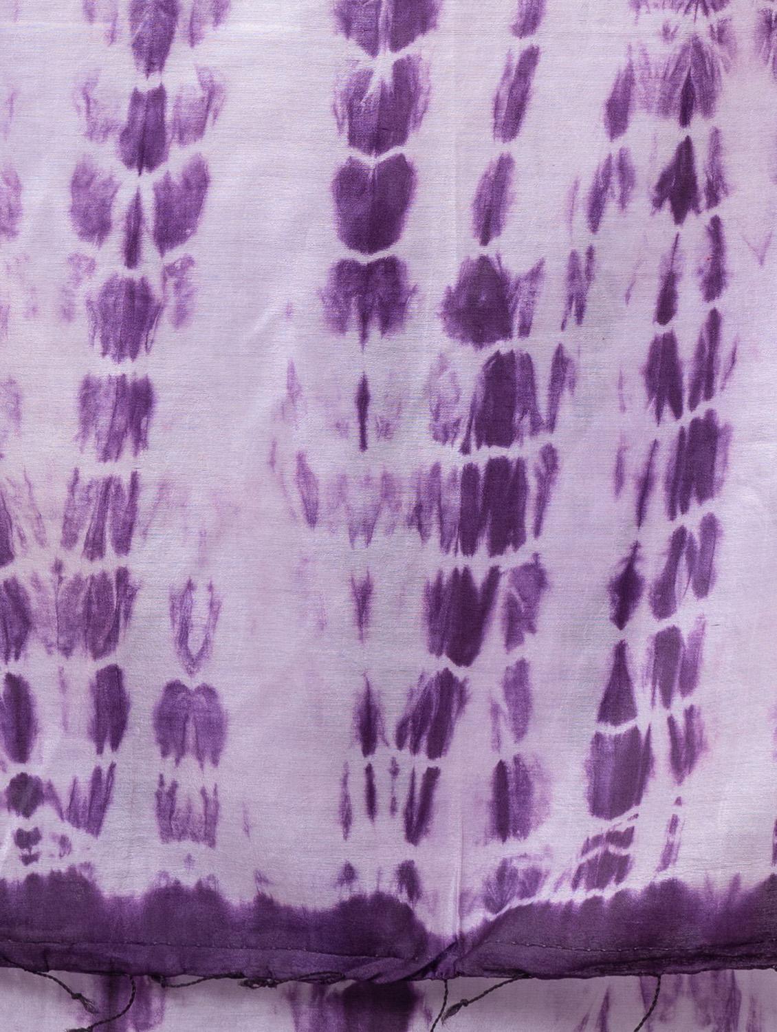 women shibori printed half & half saree with blouse - 22045884 - Standard Image - 3