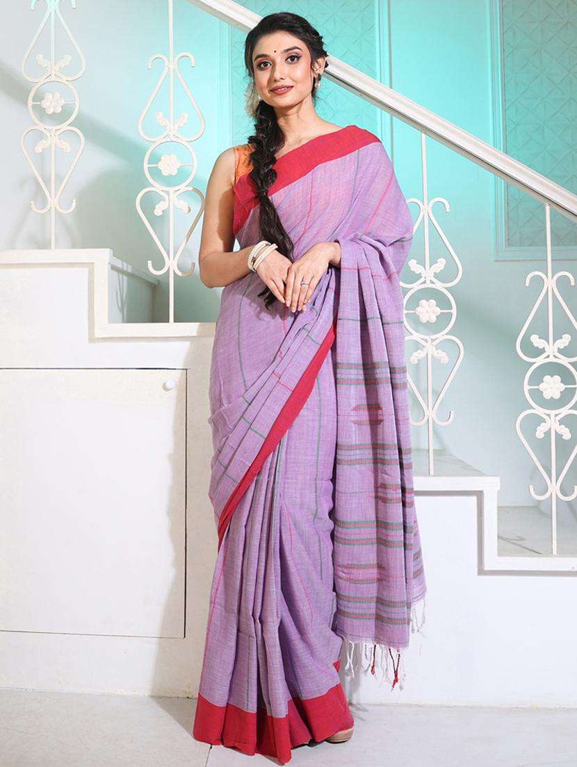 women self design handloom saree with blouse