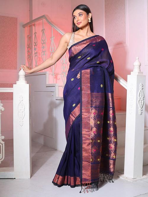 women self design bordered saree with blouse - 22045934 - Standard Image - 0