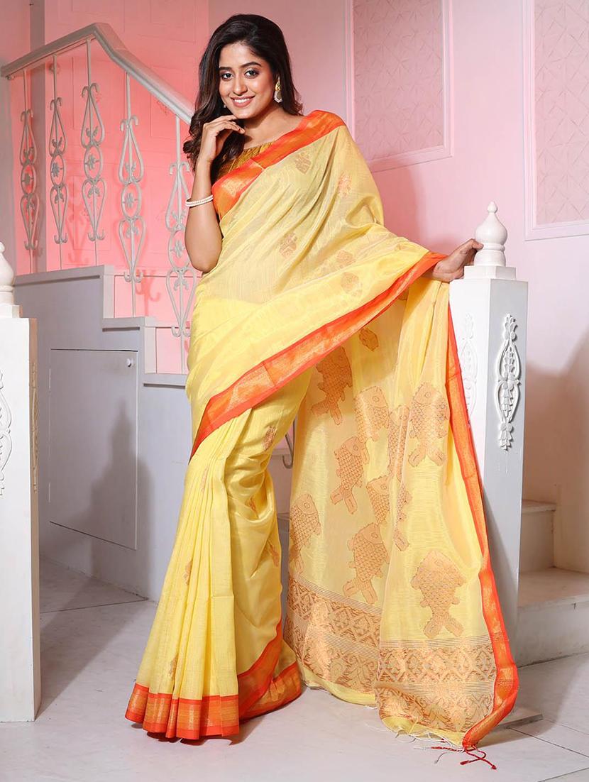 women self design bordered saree with blouse - 22045950 - Zoom Image - 0