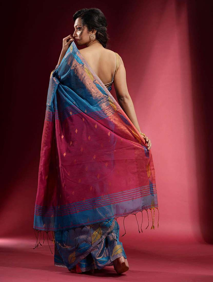 women self design handloom saree with blouse - 22045988 -  Standard Image - 3