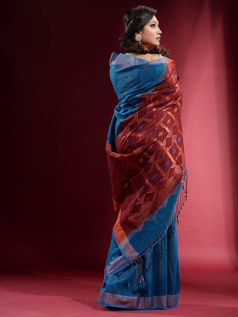 women self design bordered saree with blouse - 22045997 - Standard Image - 3