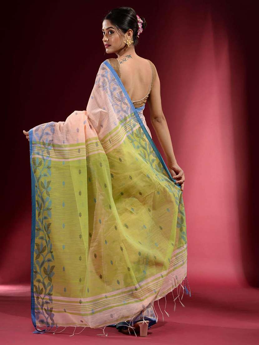 women self design handloom saree with blouse - 22046000 -  Standard Image - 3