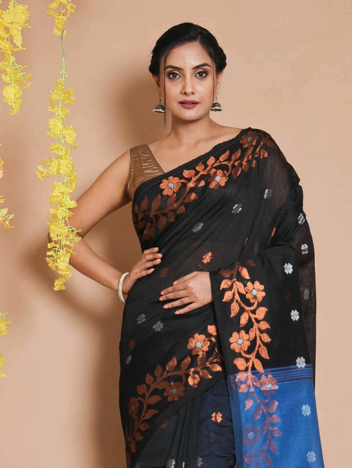 women self design bordered saree with blouse - 22046043 -  Standard Image - 3