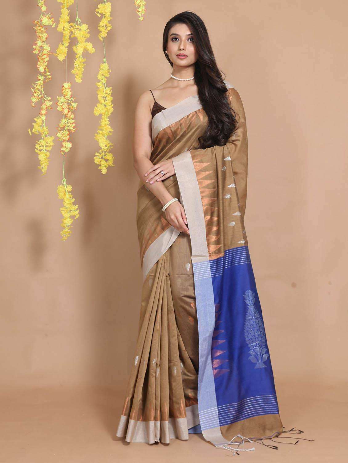 women self design bomkai saree with blouse - 22046050 - Zoom Image - 0