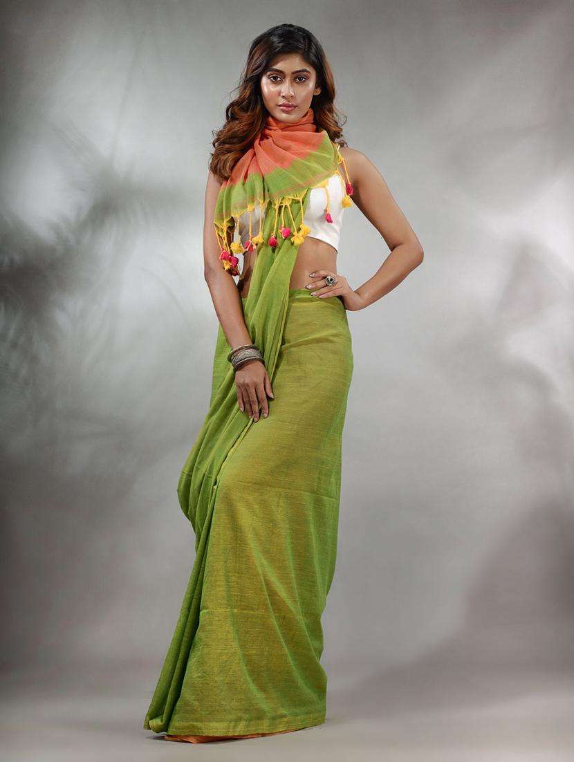 women solid handloom saree with blouse