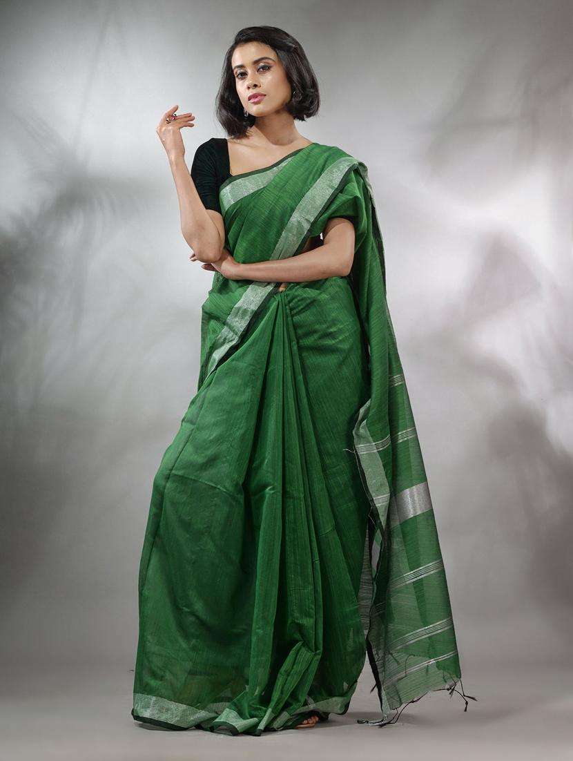 women solid with bordered handloom saree with blouse