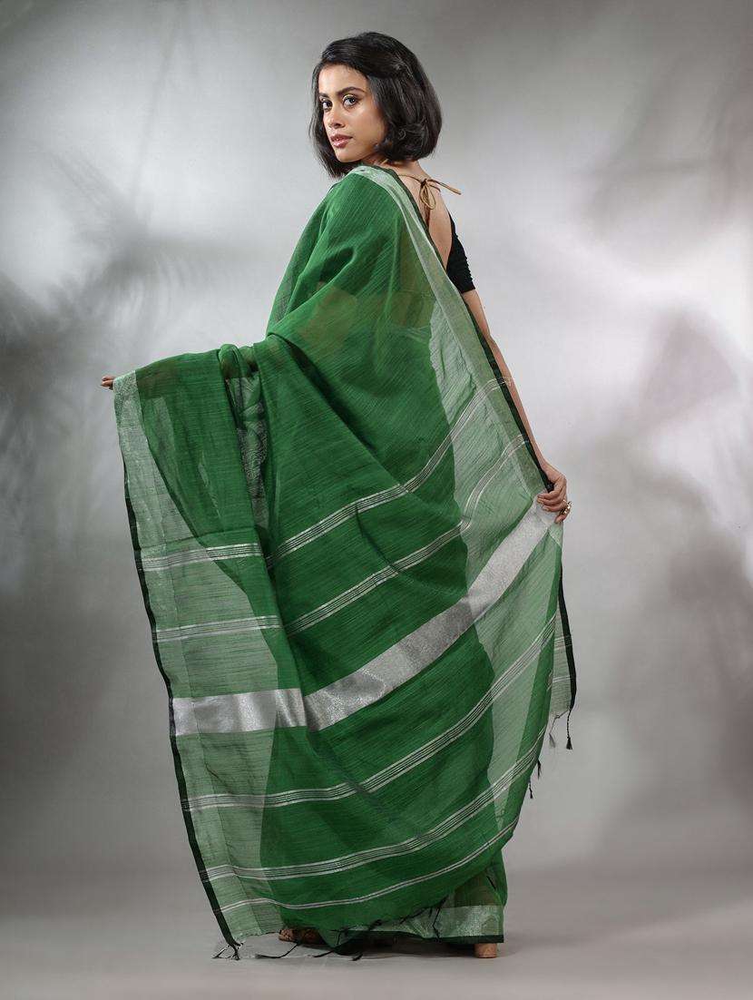 women solid with bordered handloom saree with blouse - 22046082 -  Standard Image - 3