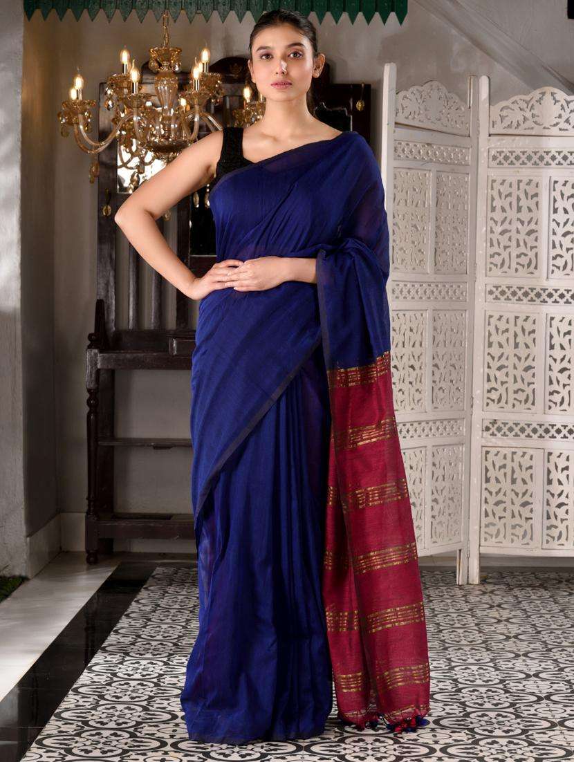 women solid handloom saree with blouse
