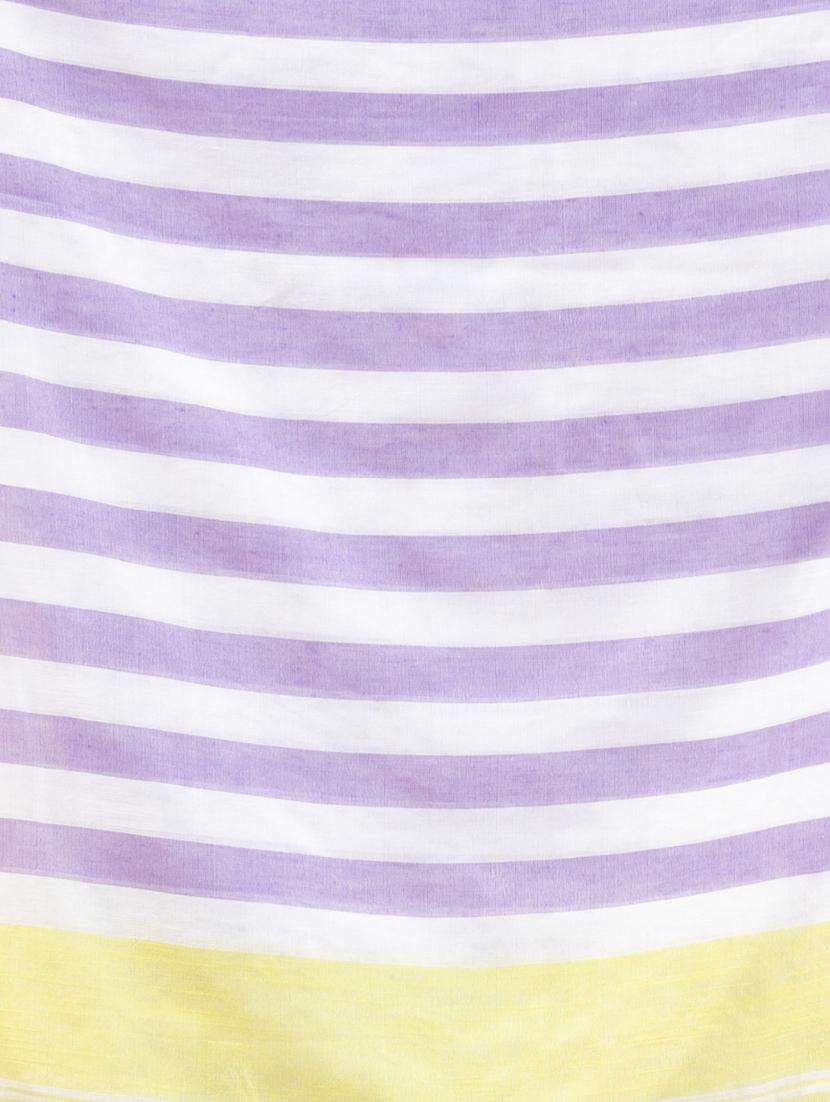 women striped handloom saree with blouse - 22046237 -  Standard Image - 3