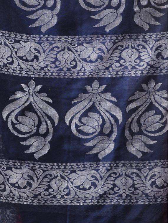 women self design handloom saree with blouse - 22046245 -  Standard Image - 3