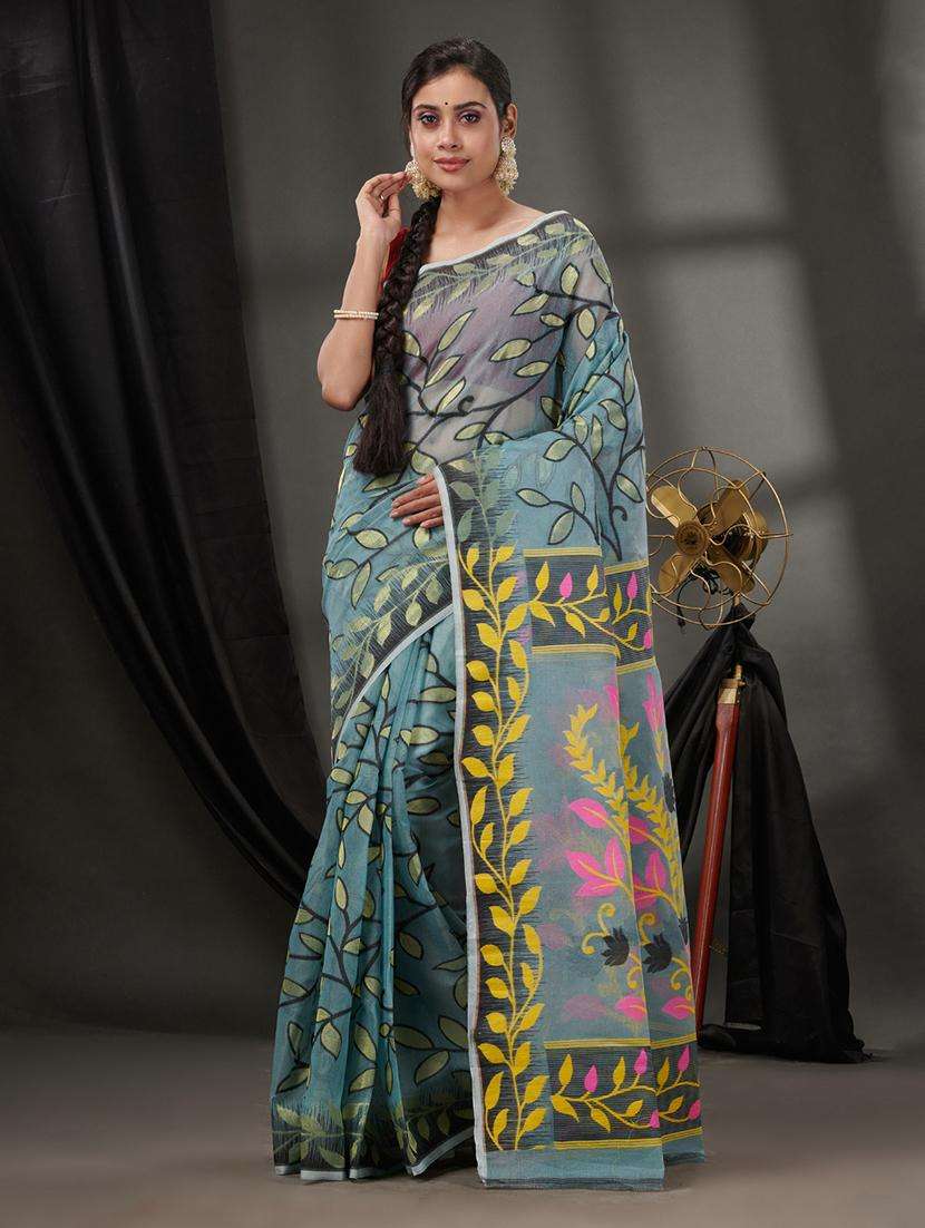 women self design jamdani saree