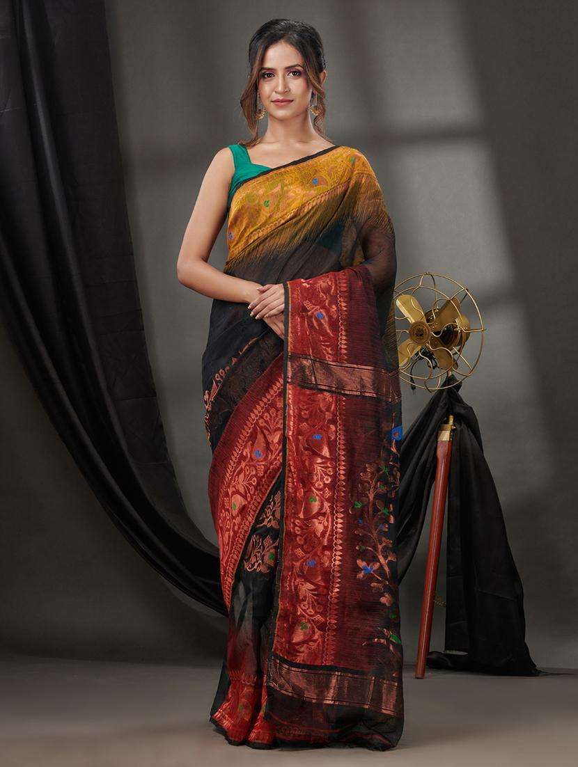 women self design jamdani saree
