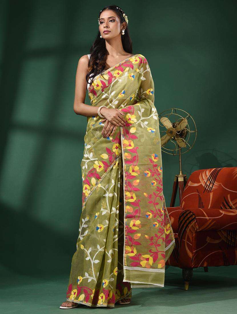 women self design jamdani saree
