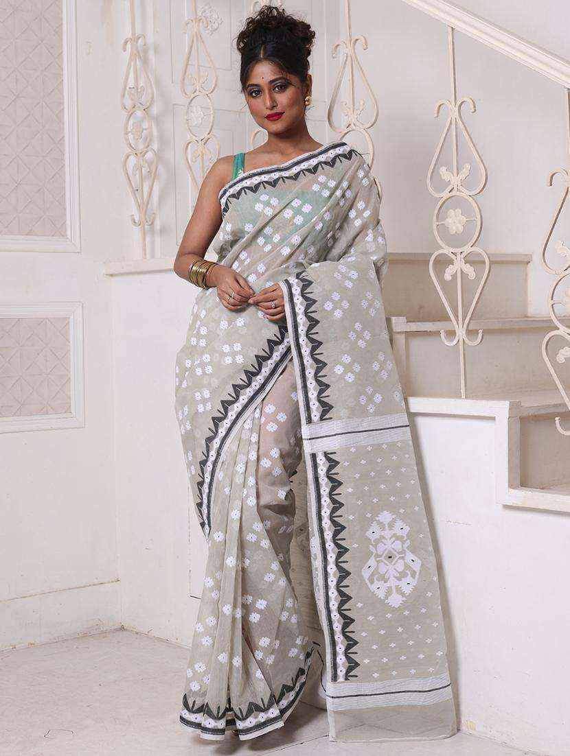 women self design jamdani saree
