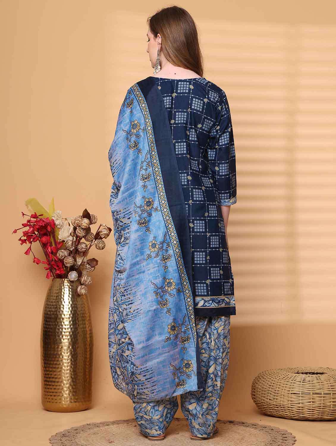 women printed three quarter sleeve kurta salwar with dupatta set - 22047819 -  Standard Image - 3