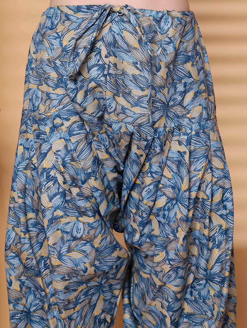 women printed three quarter sleeve kurta salwar with dupatta set - 22047819 -  Standard Image - 5