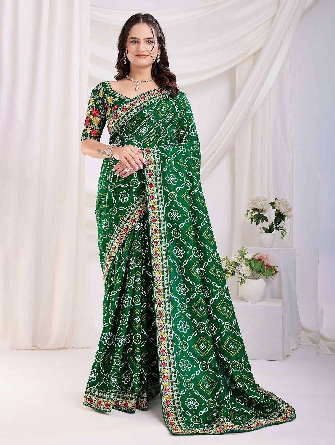 women bandhani printed bordered saree with blouse - 22047932 -  Zoom Image - 0