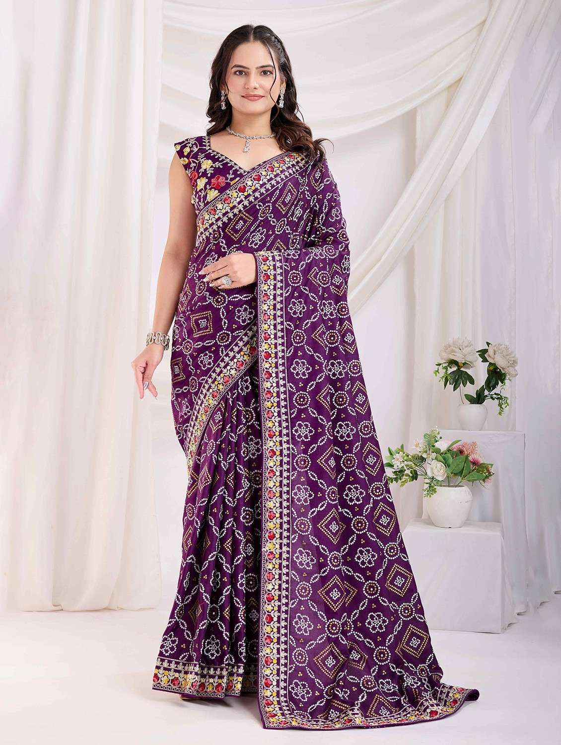 women bandhani printed bordered saree with blouse - 22047934 - Zoom Image - 0