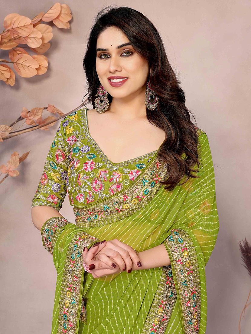 women leheriya printed bordered saree with blouse - 22047939 - Standard Image - 3
