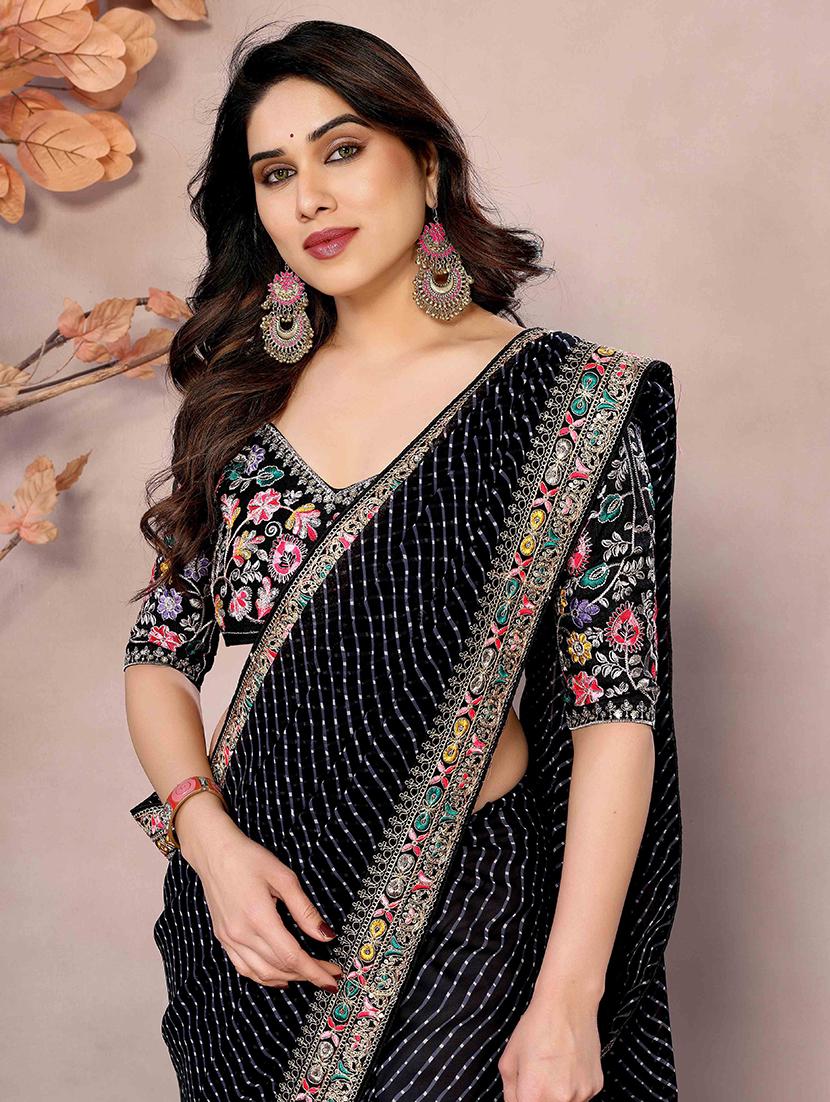 women leheriya printed bordered saree with blouse - 22047943 - Standard Image - 3