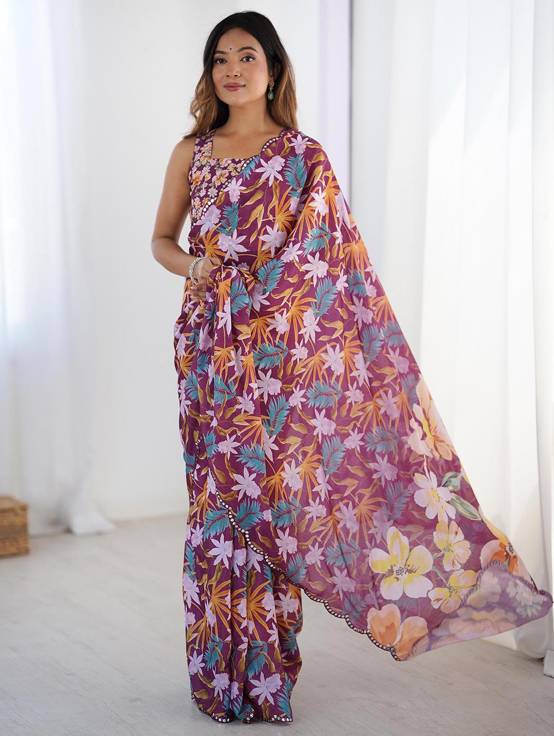 women printed casual wear saree with blouse - 22047963 - Zoom Image - 0
