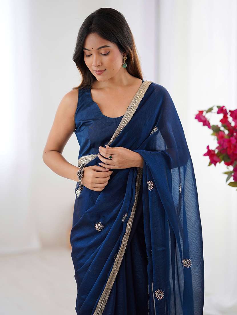 Women Solid With Work Embellished Saree With Blouse - 22048011 -  Standard Image - 3