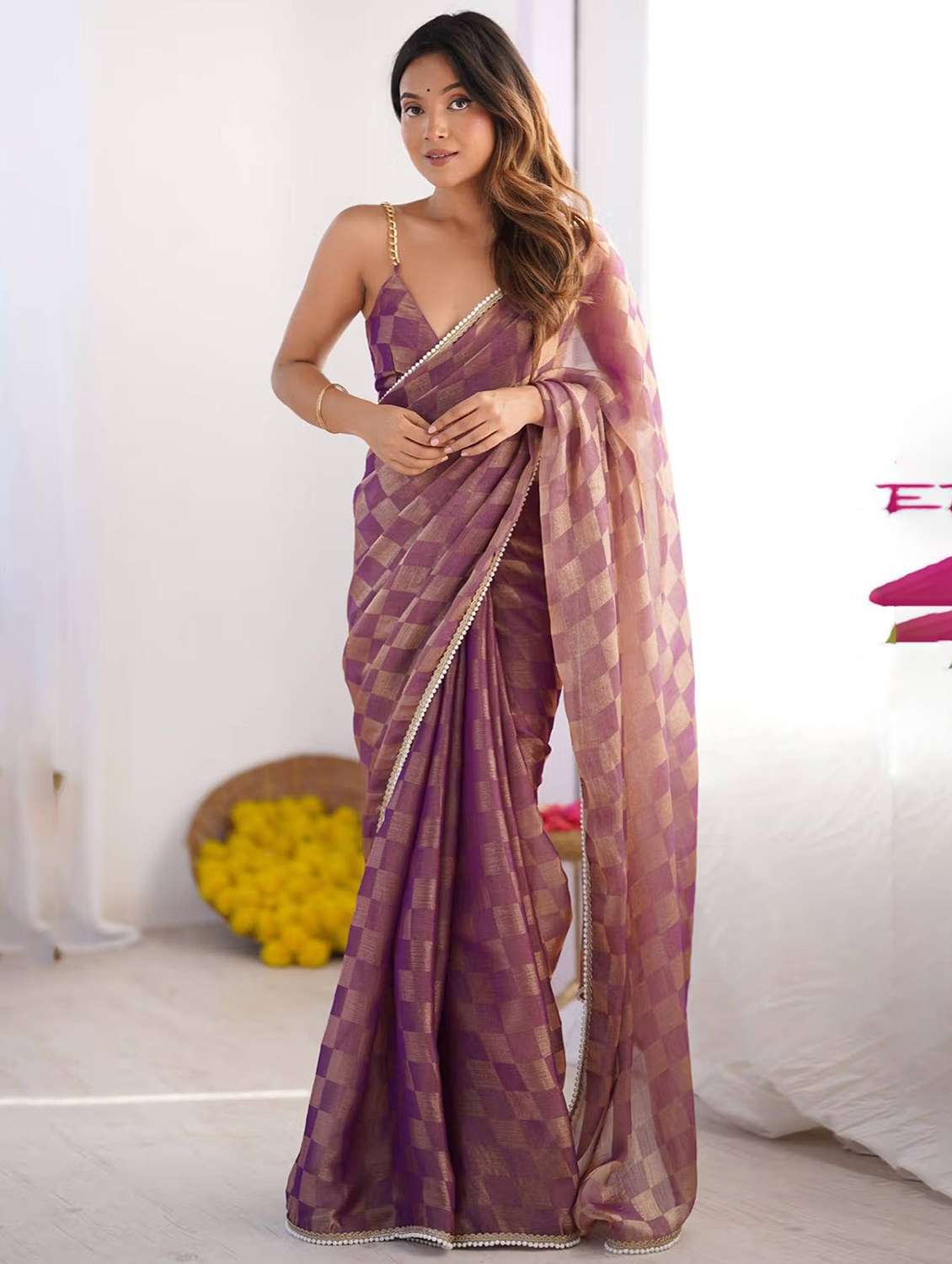 women checkered printed saree with blouse