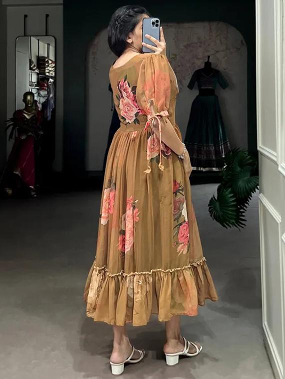 women floral print puff sleeve tiered dress - 22048027 - Standard Image - 3