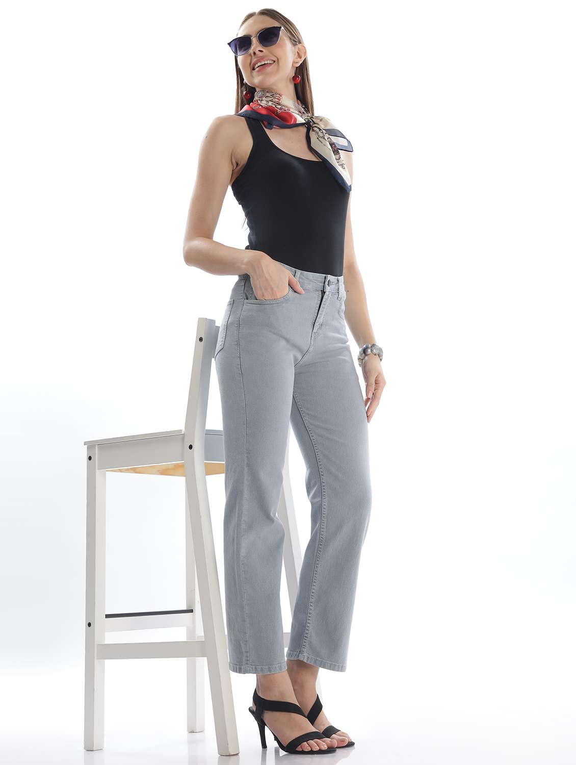 women solid high rise staright fit jeans - 22048042 - Standard Image - 5