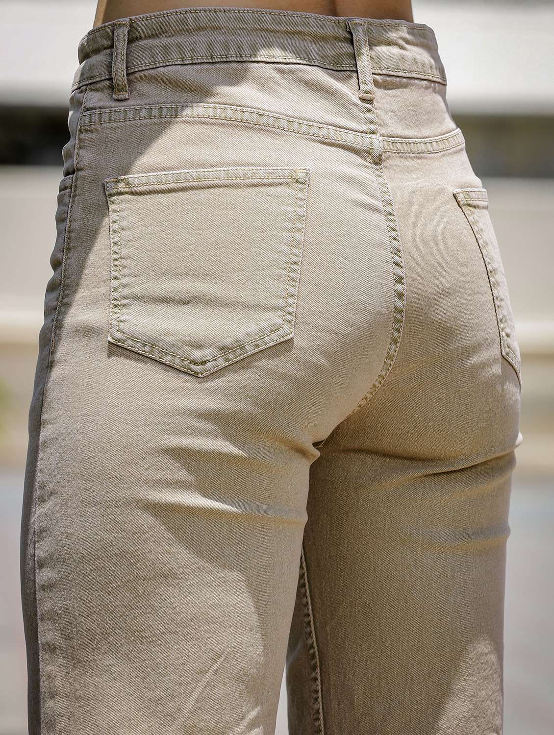 women solid high rise staright fit jeans - 22048045 - Standard Image - 5