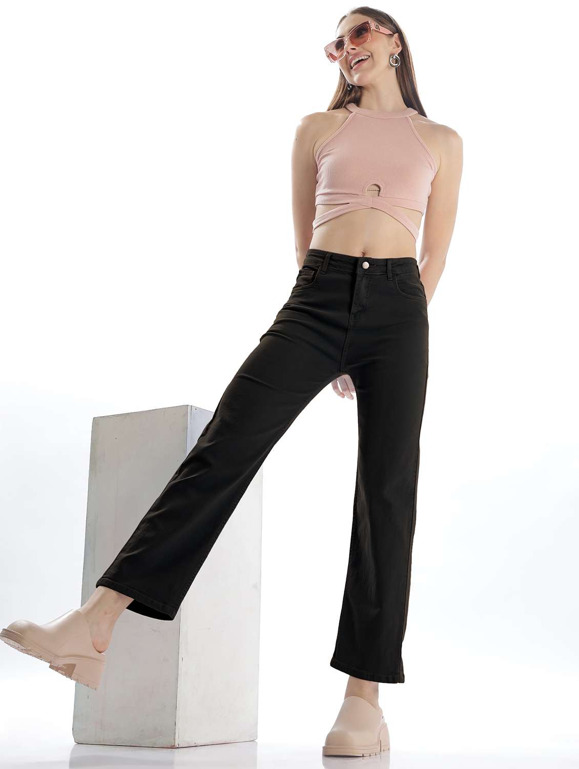 women solid high rise staright fit jeans - 22048049 - Standard Image - 5
