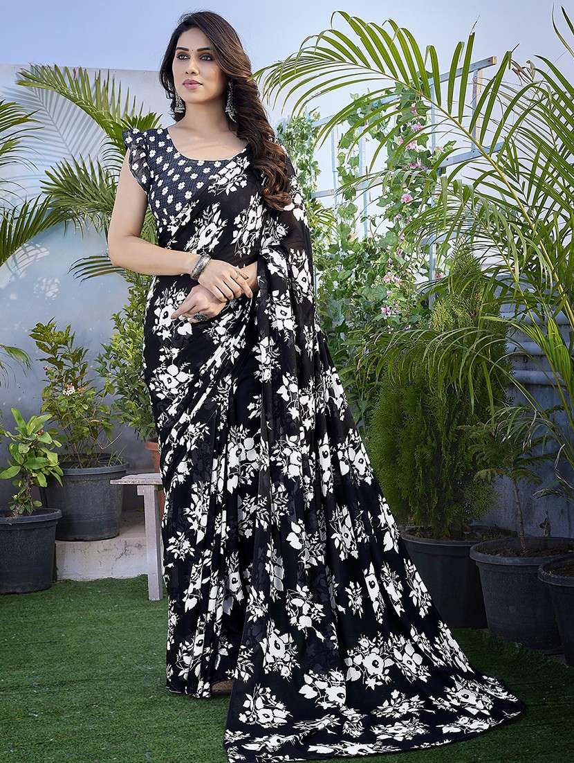women printed casual wear saree with blouse