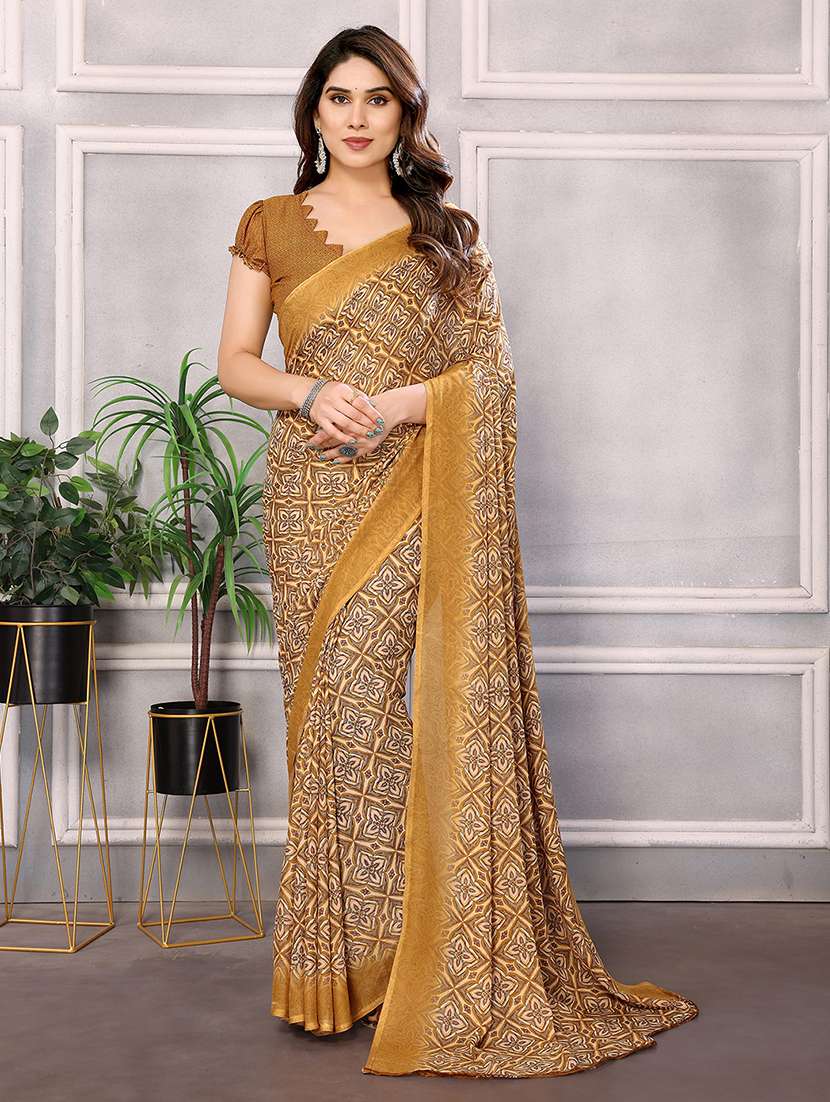 women printed casual wear saree with blouse