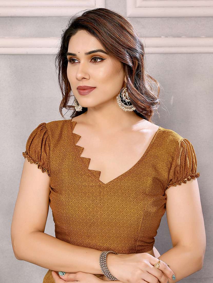 women printed casual wear saree with blouse - 22048684 -  Standard Image - 5