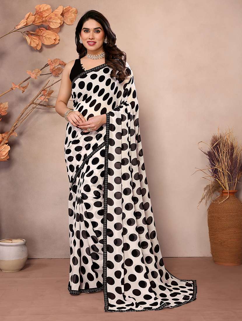 women printed casual wear saree with blouse - 22048844 -  Zoom Image - 0