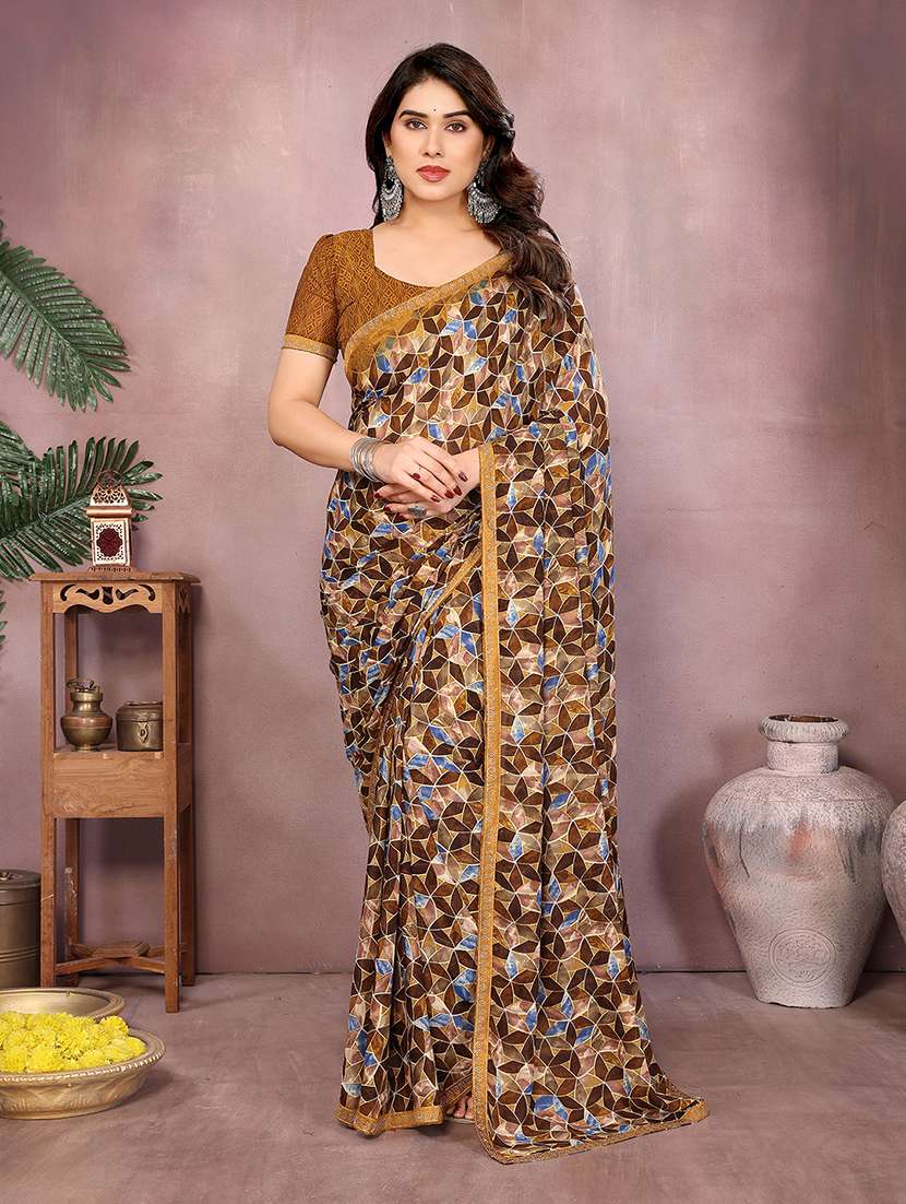 women printed casual wear saree with blouse