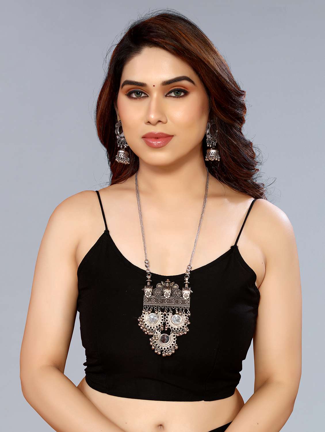 women solid plain saree with blouse - 22048947 -  Standard Image - 5