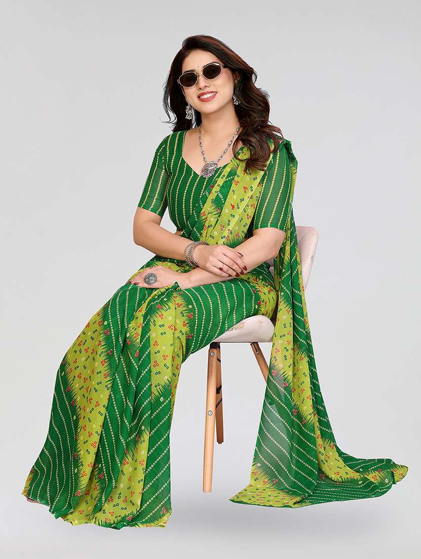 women printed casual wear saree with blouse - 22049181 -  Standard Image - 3