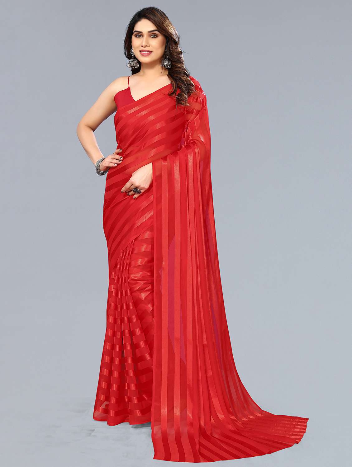 women striped plain saree with blouse