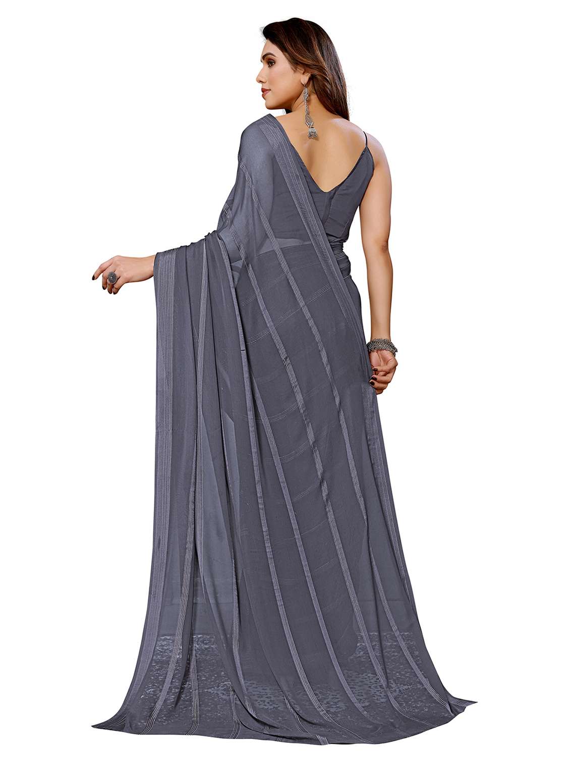 women striped plain saree with blouse - 22050254 -  Standard Image - 3