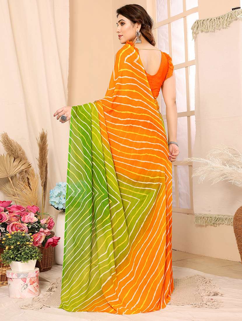 women printed casual wear saree with blouse - 22050265 -  Standard Image - 3