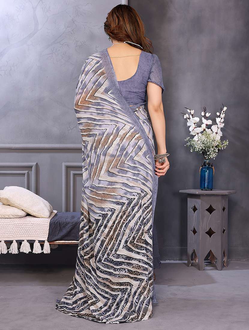 women printed casual wear saree with blouse - 22050281 -  Standard Image - 3