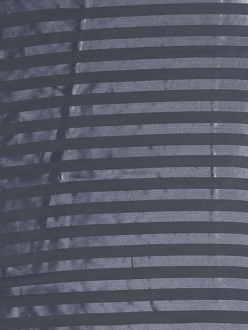 women striped plain saree with blouse - 22050293 -  Standard Image - 5