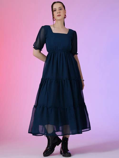 women solid puff sleeve tiered dress - 22051790 -  Standard Image - 0