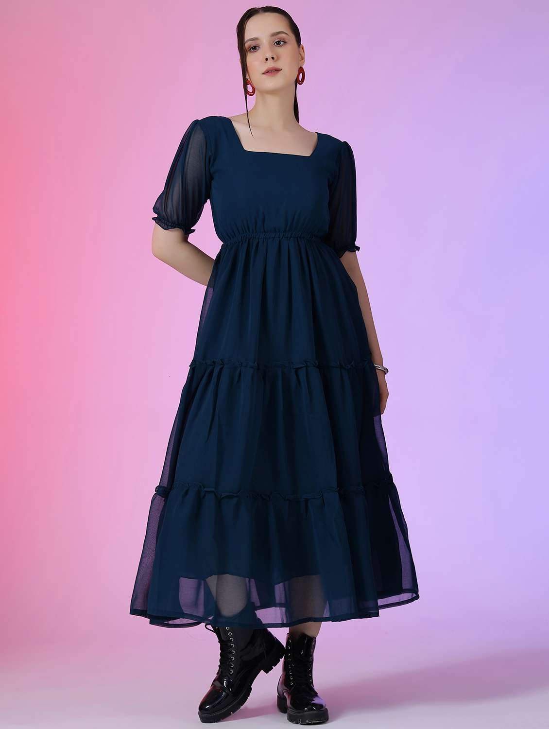 women solid puff sleeve tiered dress - 22051790 -  Zoom Image - 0