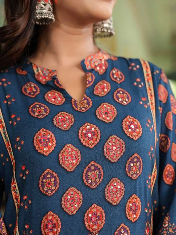 women long sleeve regular fit ethnic co-ord set - 22052030 - Standard Image - 5