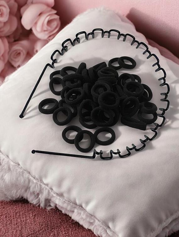 set of black bubberbands and 1 spiral hairband  - 22052056 -  Zoom Image - 0