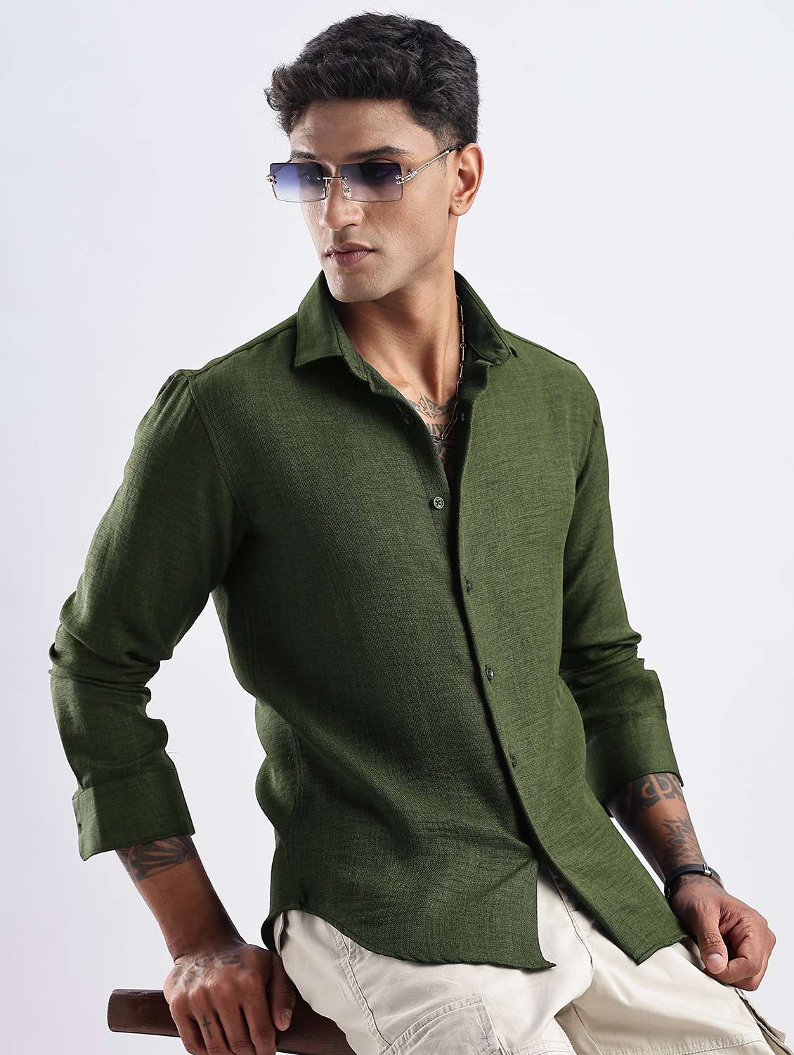 men solid collared long sleeve regular fit shirt