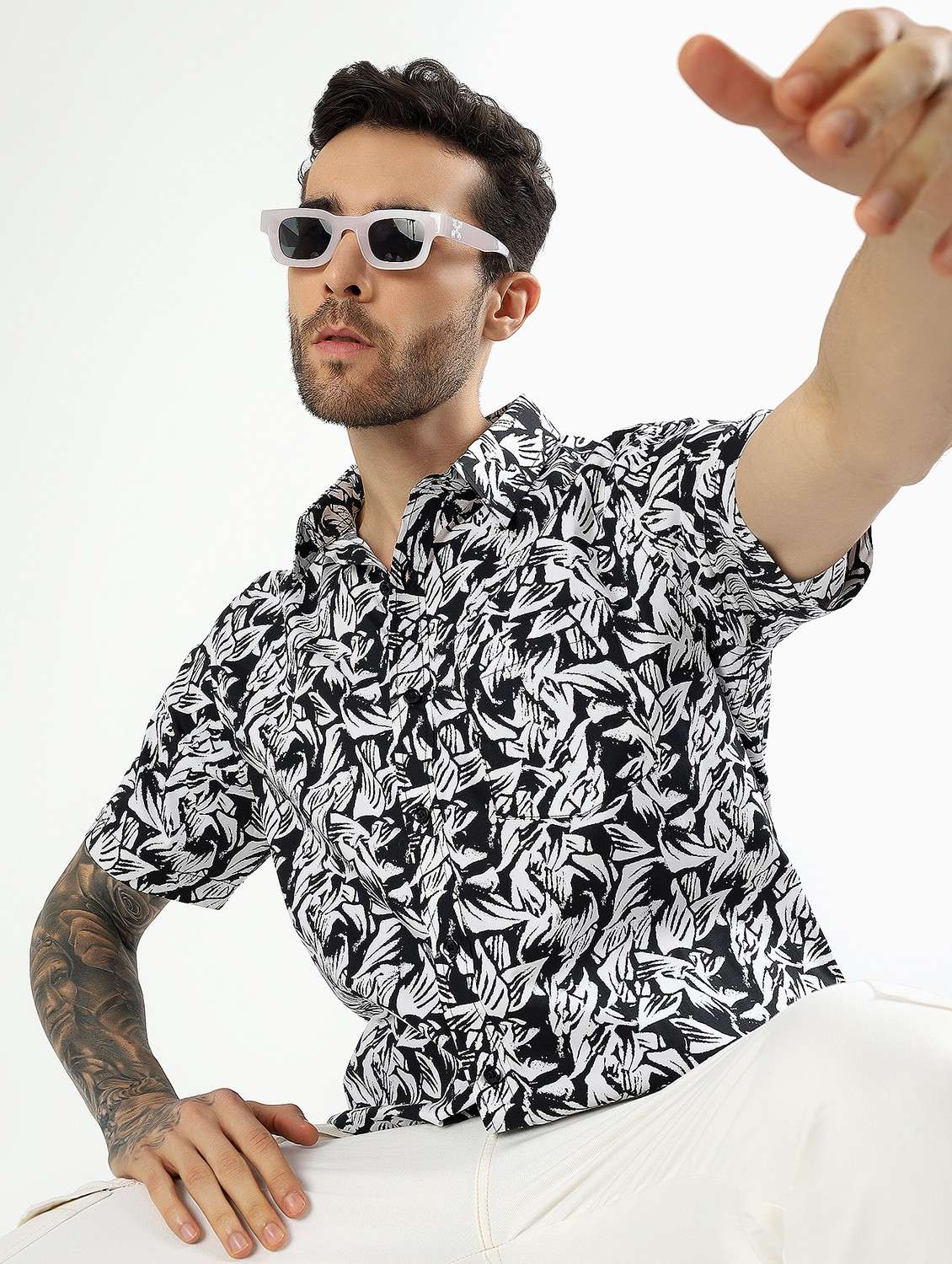 men printed short sleeve regular fit casual shirt